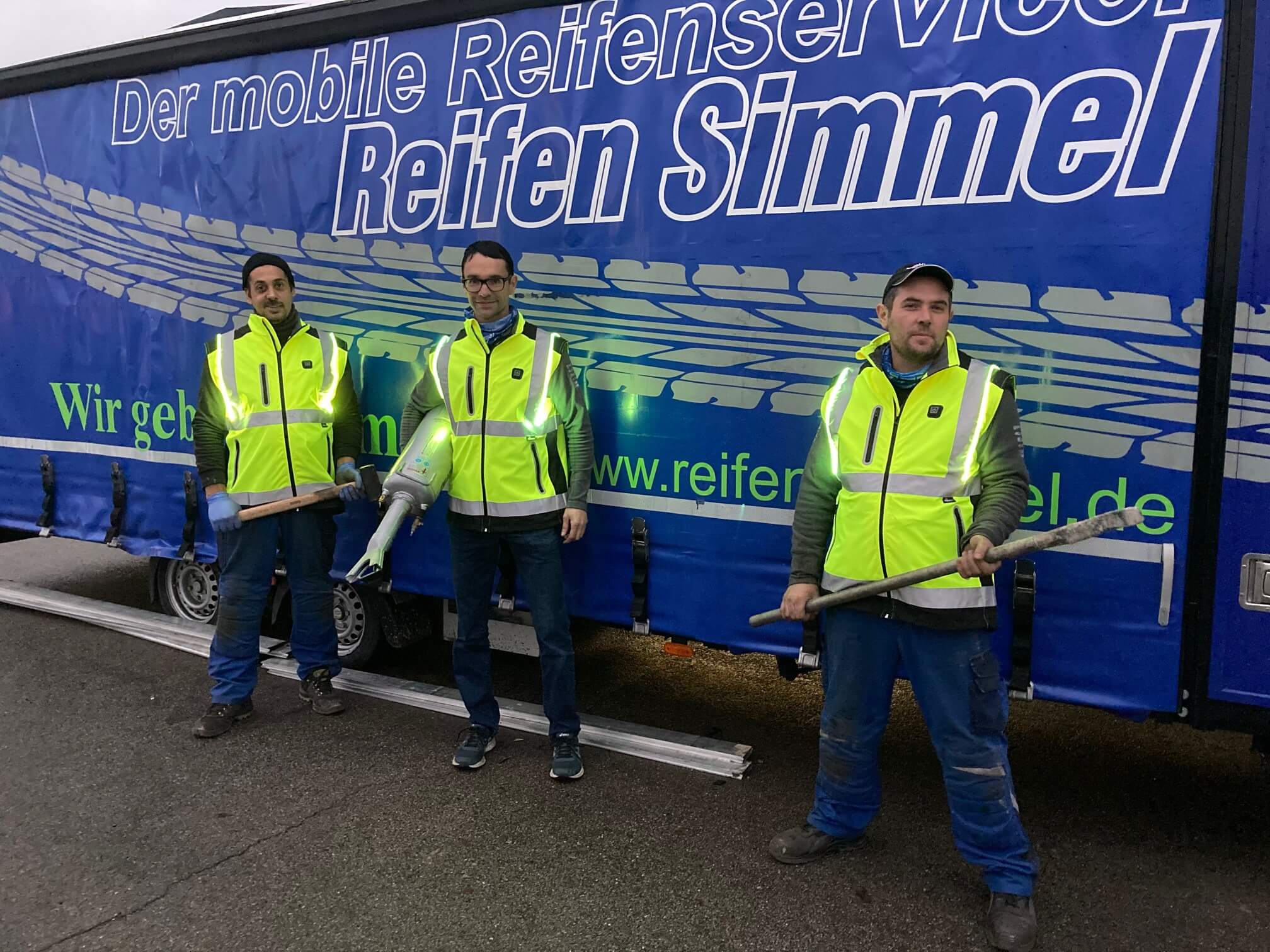 Sicherheitswesten im Einsatz Sicherheitswesten im Einsatz
